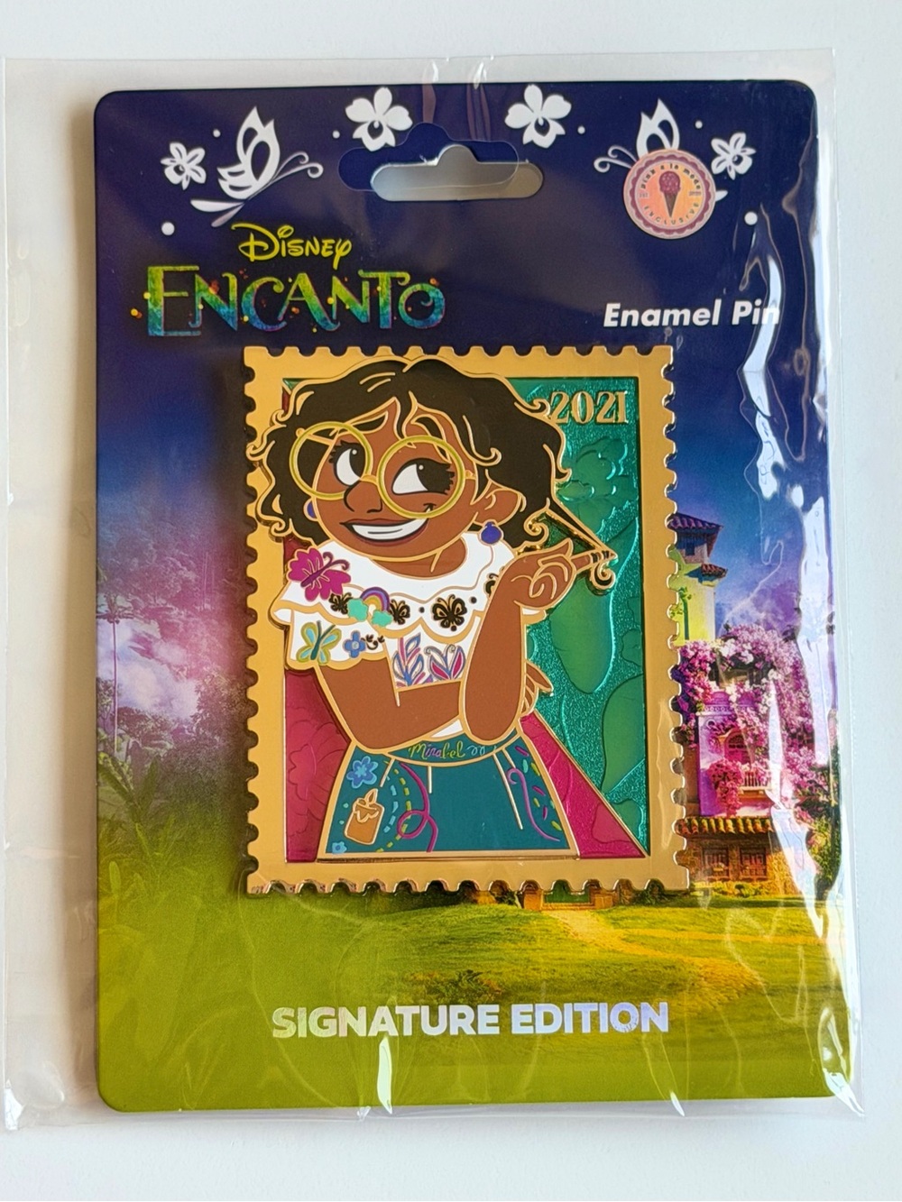 PALM Disney Encanto Mirabel Royal Stamp Pin LE 400 (Pink à la Mode)